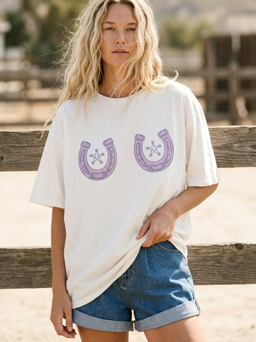 Western Horseshoes Oversized Graphic Tee - Westly