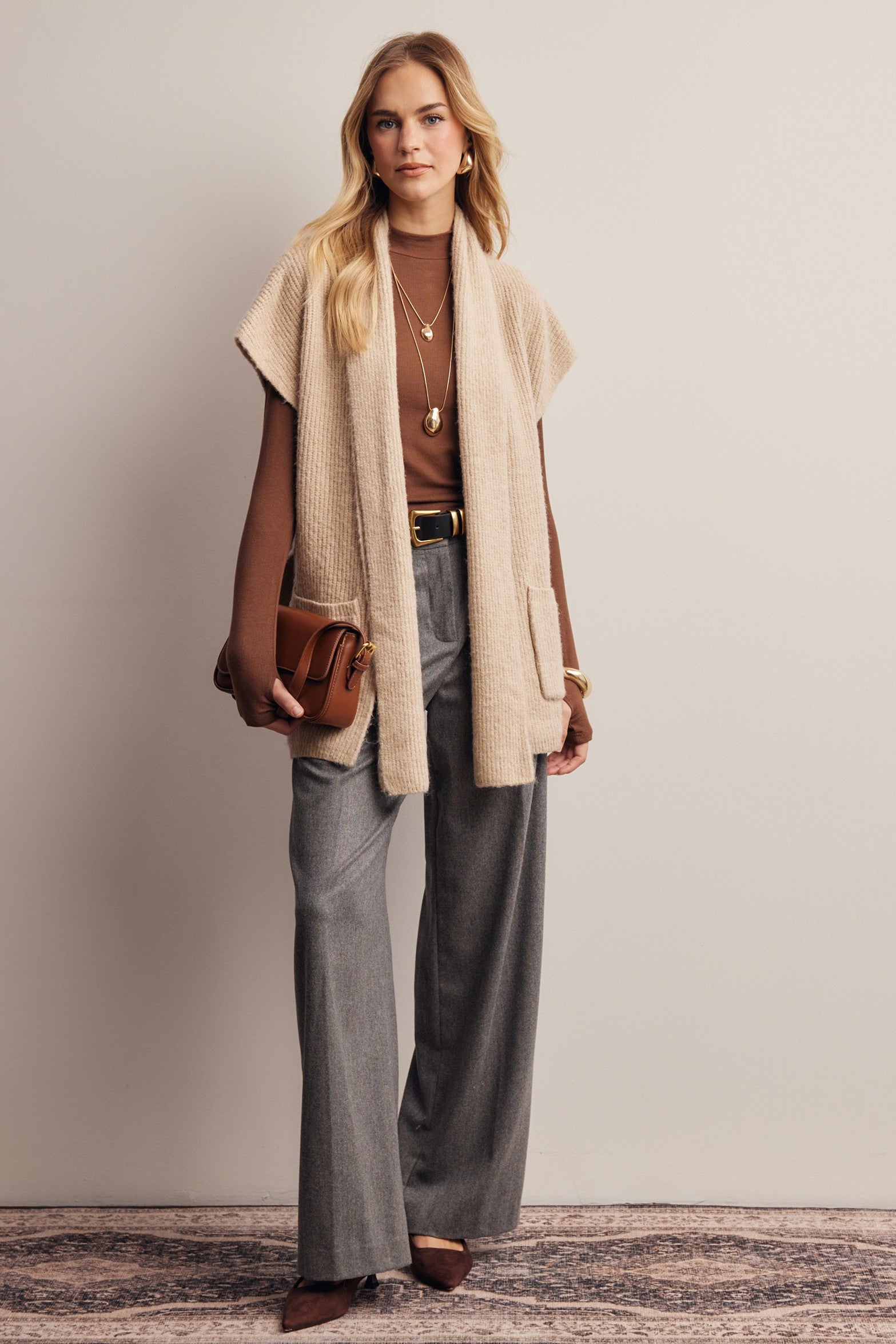 Wrap Story Scarf Knit Vest in Light Beige, photo 11