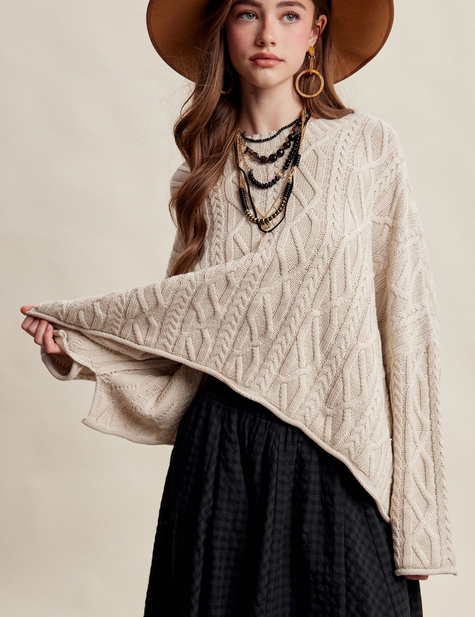 Wrenley Oversized Cable Knit Sweater - Ecru