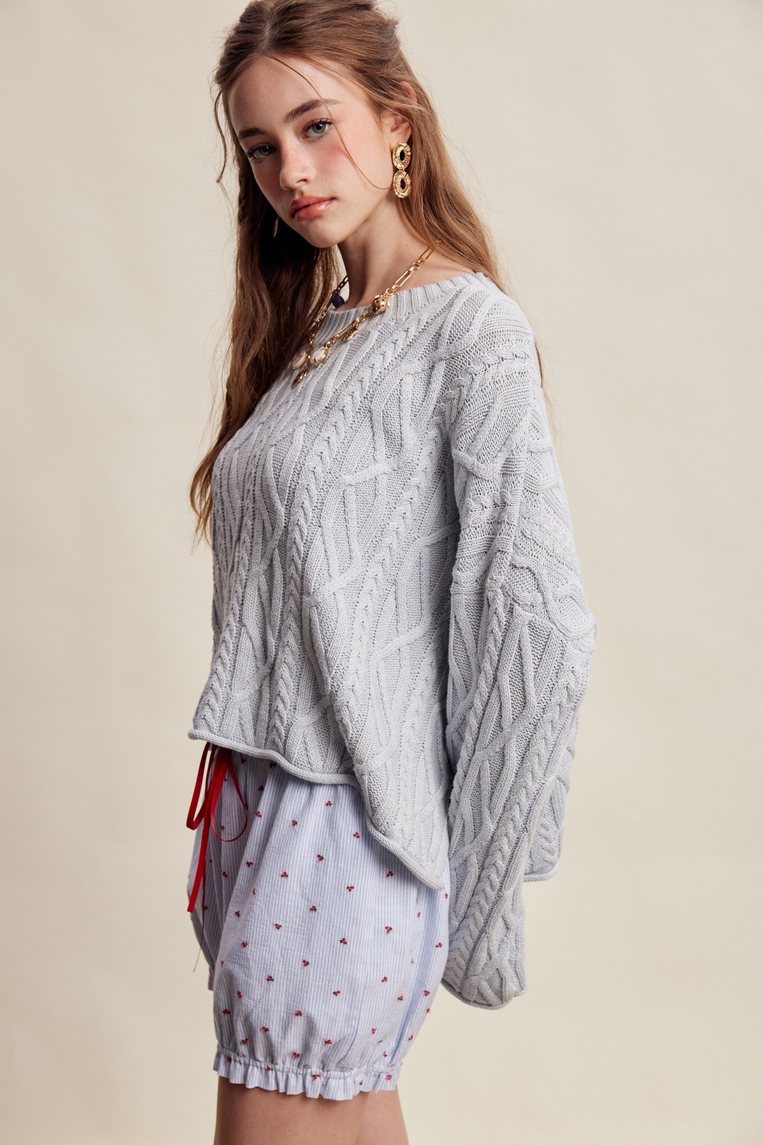Wrenley Oversized Cable Knit Sweater - Sky